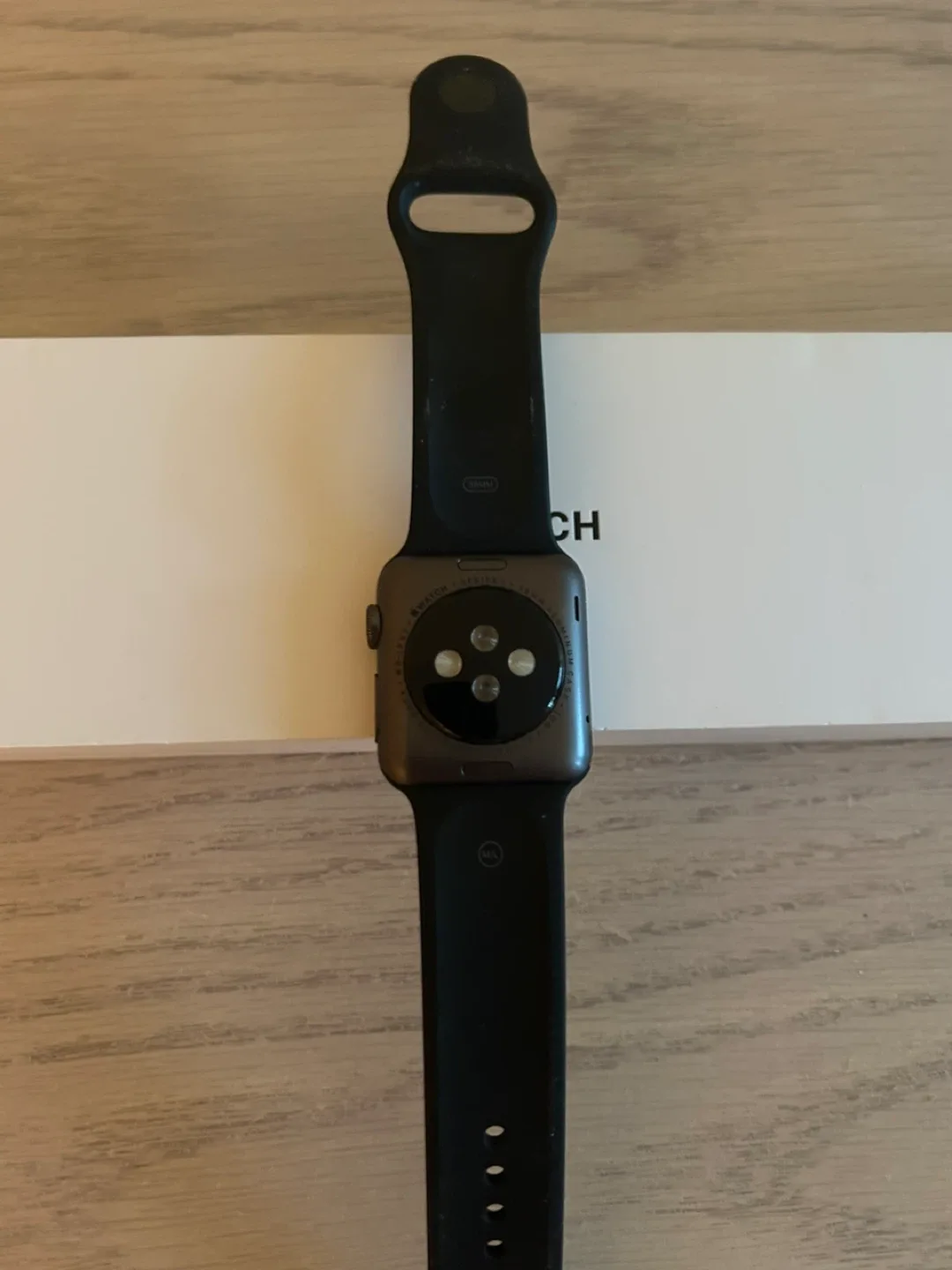 Apple Watch Series 1 38mm Black with Box image indicator(3)