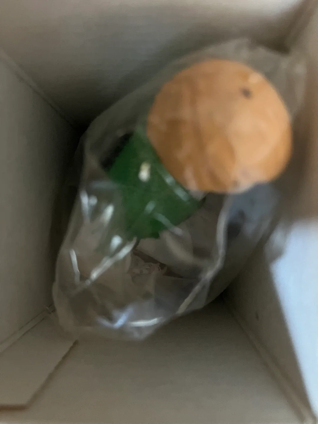 Avon International Porcelain Doll image indicator(5)