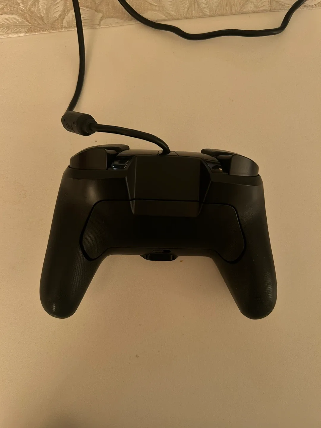 Nintendo Switch Wired Controller image indicator(2)