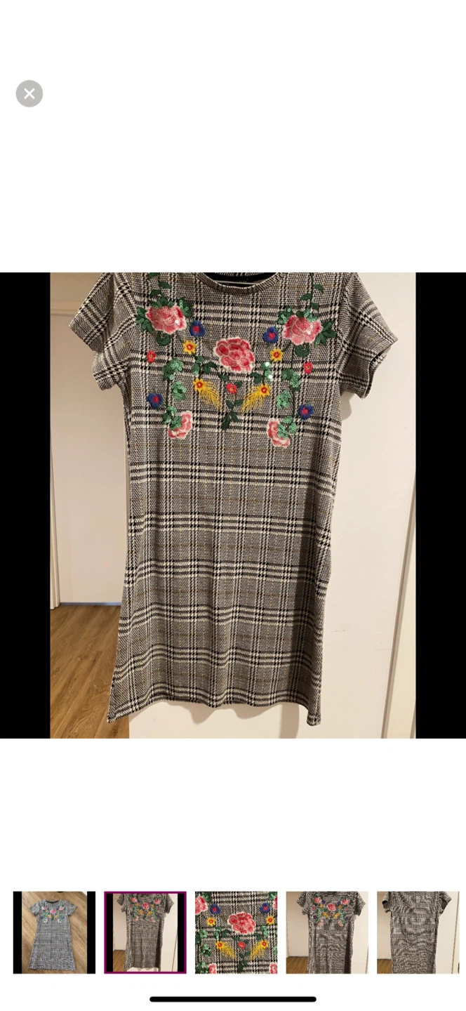 Plaid Dress with Floral Embroidery - photo 4