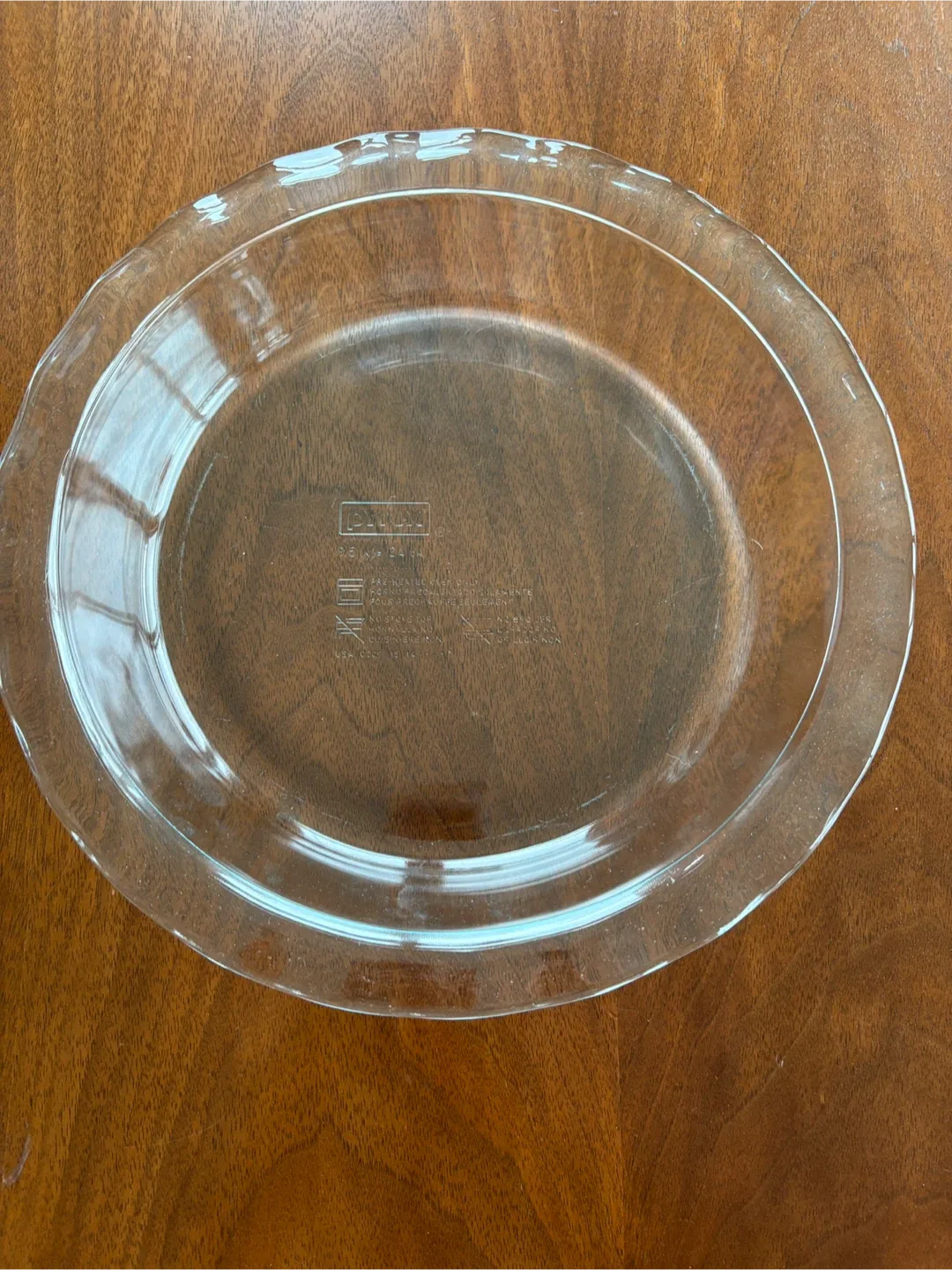 Pyrex Large Glass Pie Dish - 9.5 inch thumbnail