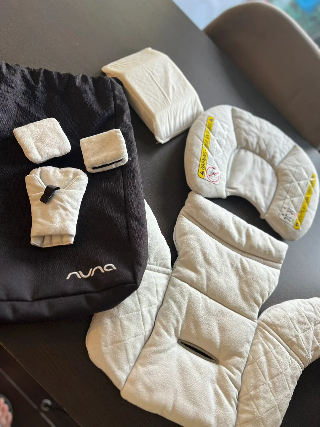 Nuna Infant Car Seat Inserts image indicator(2)