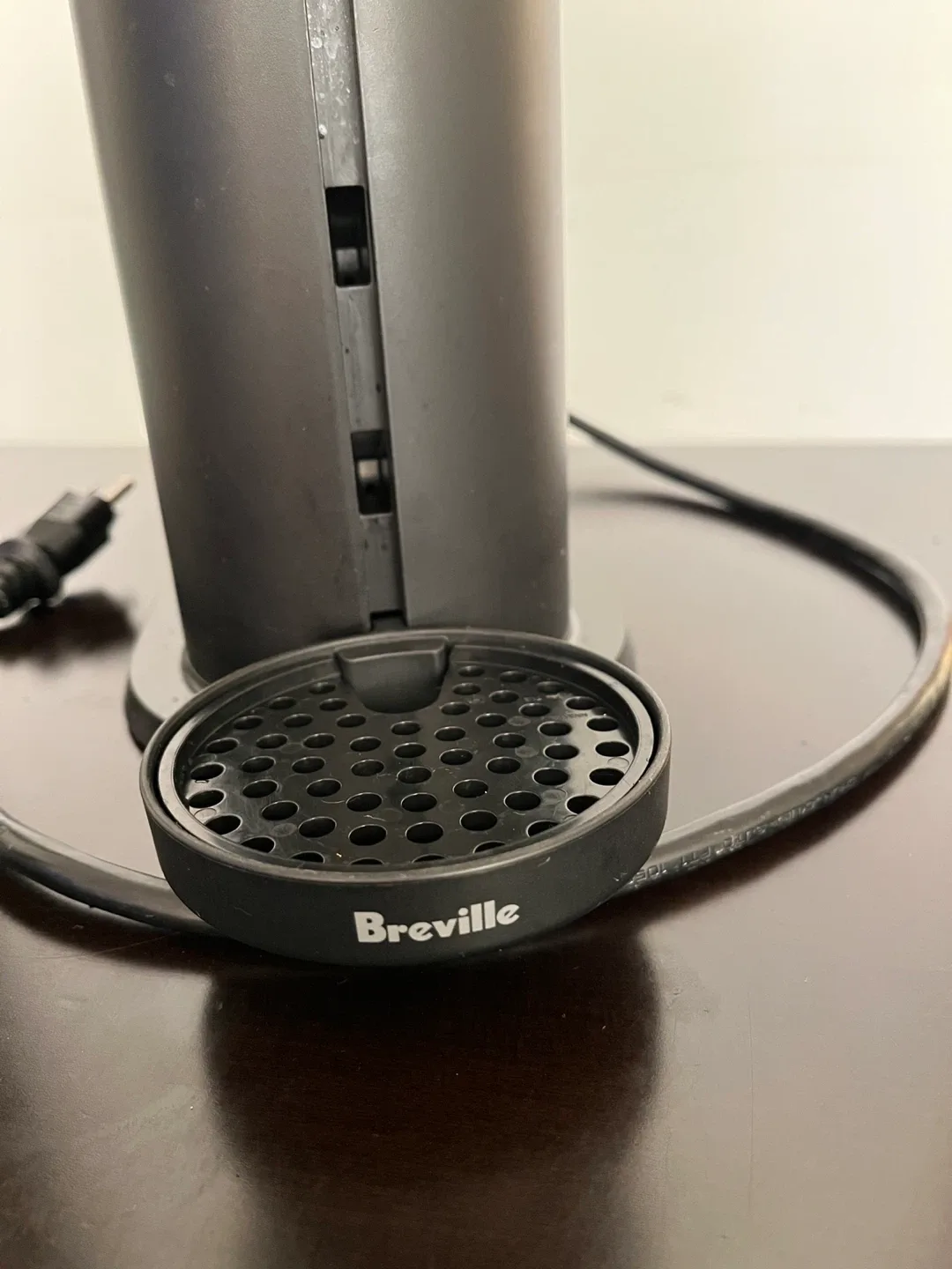 Nespresso Vertuo Next Coffee Machine image indicator(4)