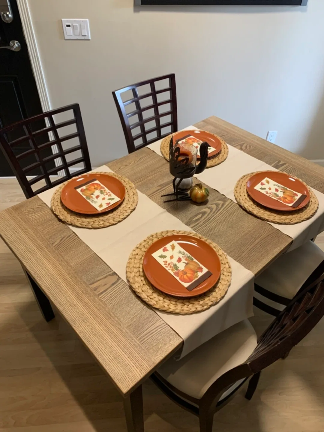 Dining Table 4 Chairs (extends to 8) image indicator(8)