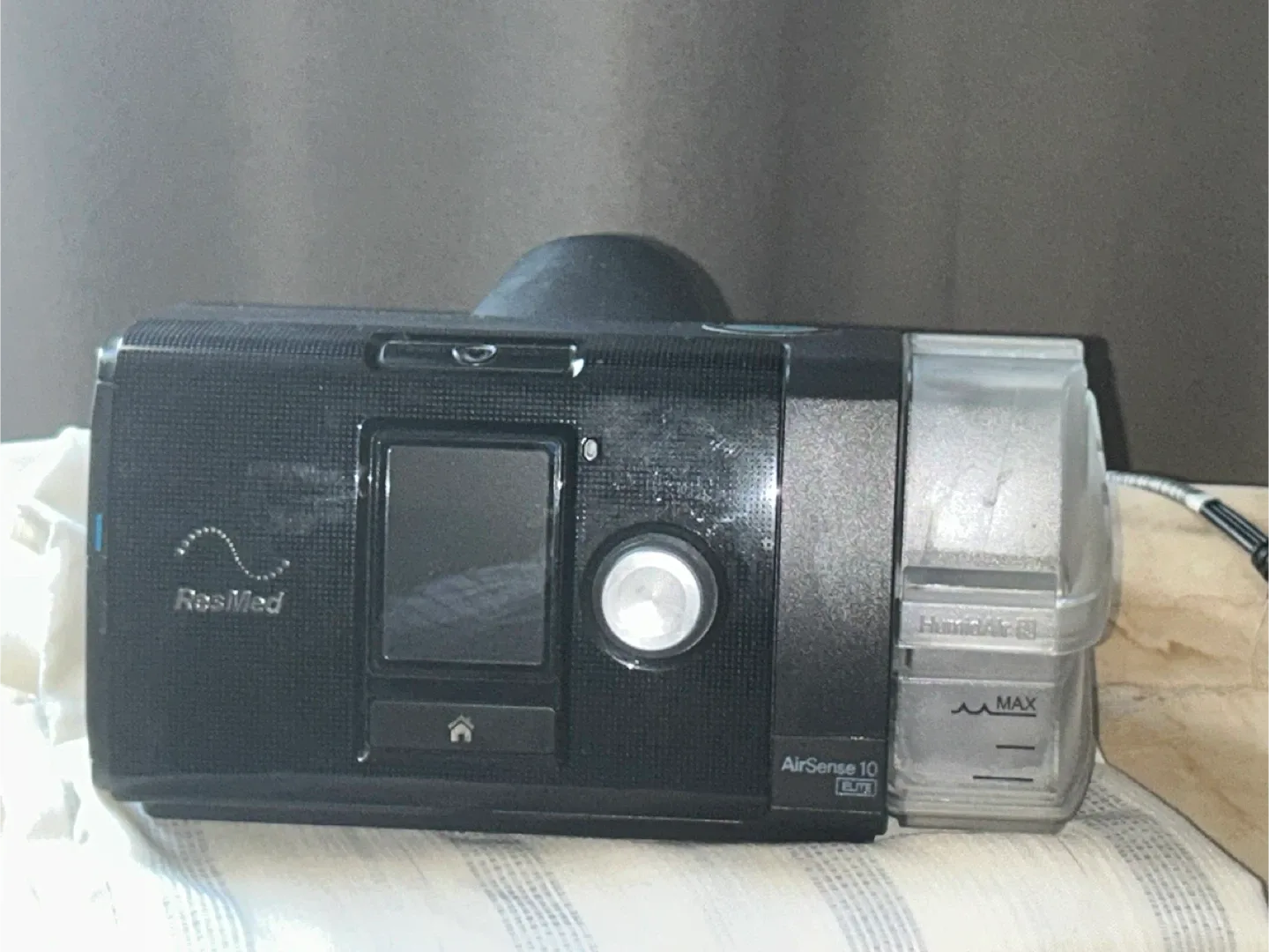 ResMed AirSense 10 Elite CPAP Machine image indicator(2)