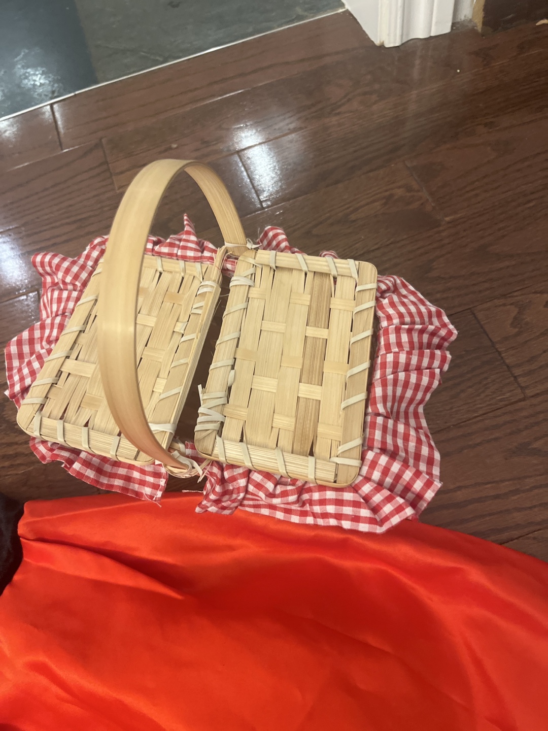 Little Red Riding Hood Costume with Basket and cape - photo 4