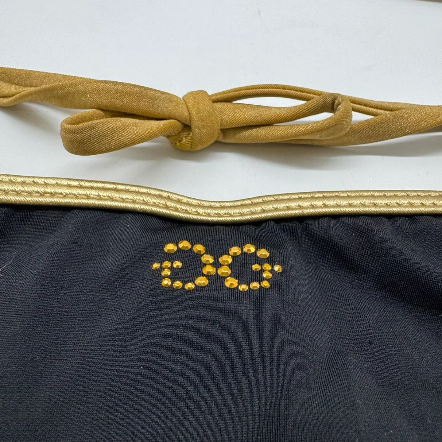 Guess USA Bikini Set - Black/Gold/White (Top L, Bottom M) image indicator(5)