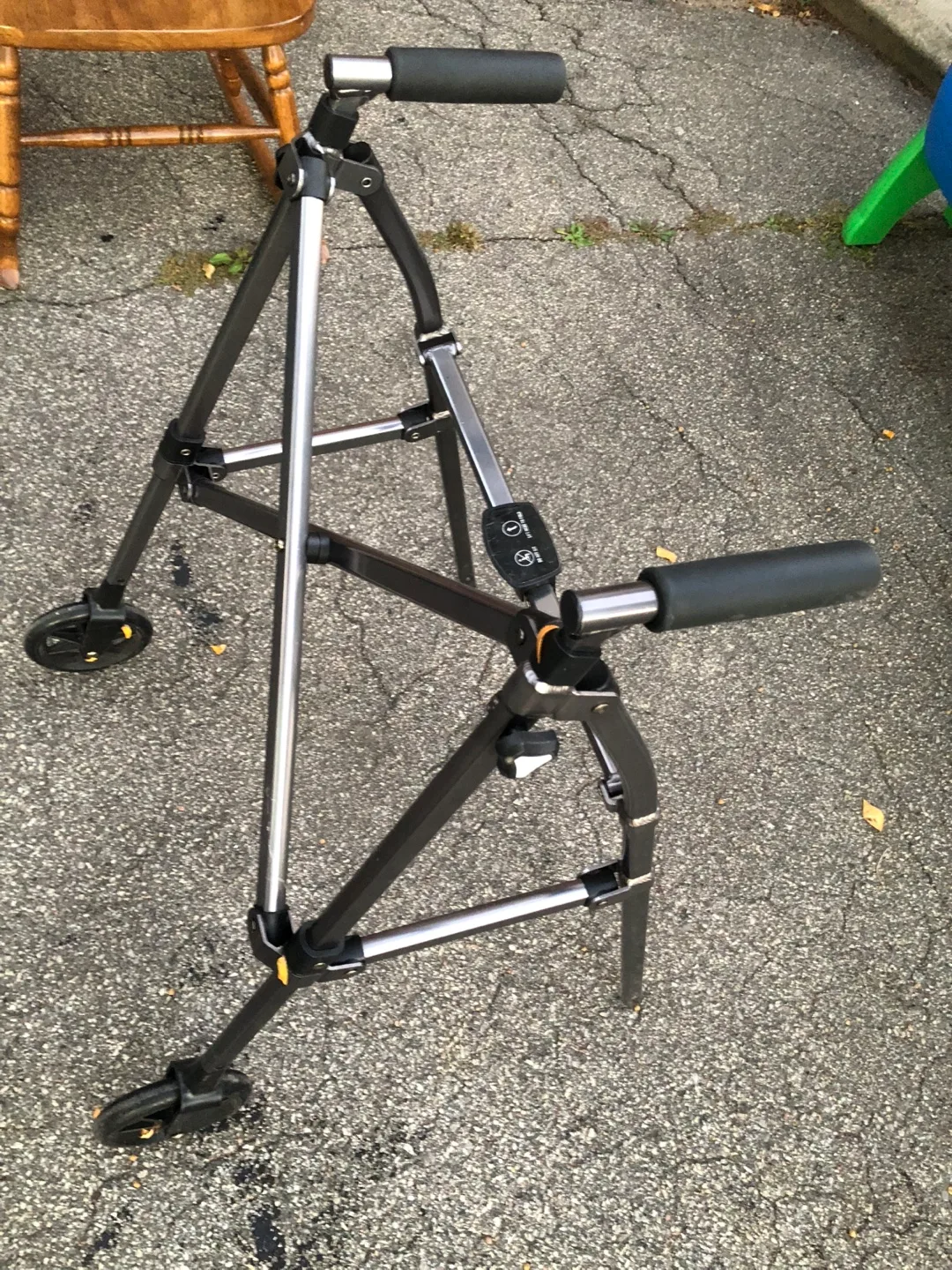 Rollator Walker - Folding Mobility Aid image indicator(2)