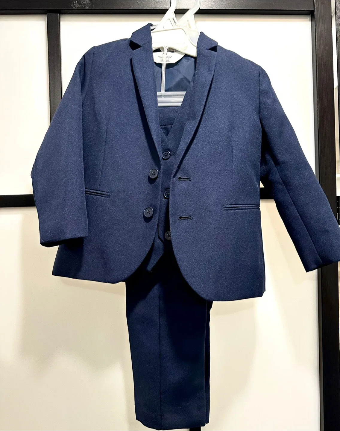 H&M Kids Navy Blue Suit - Size 2T image indicator(2)