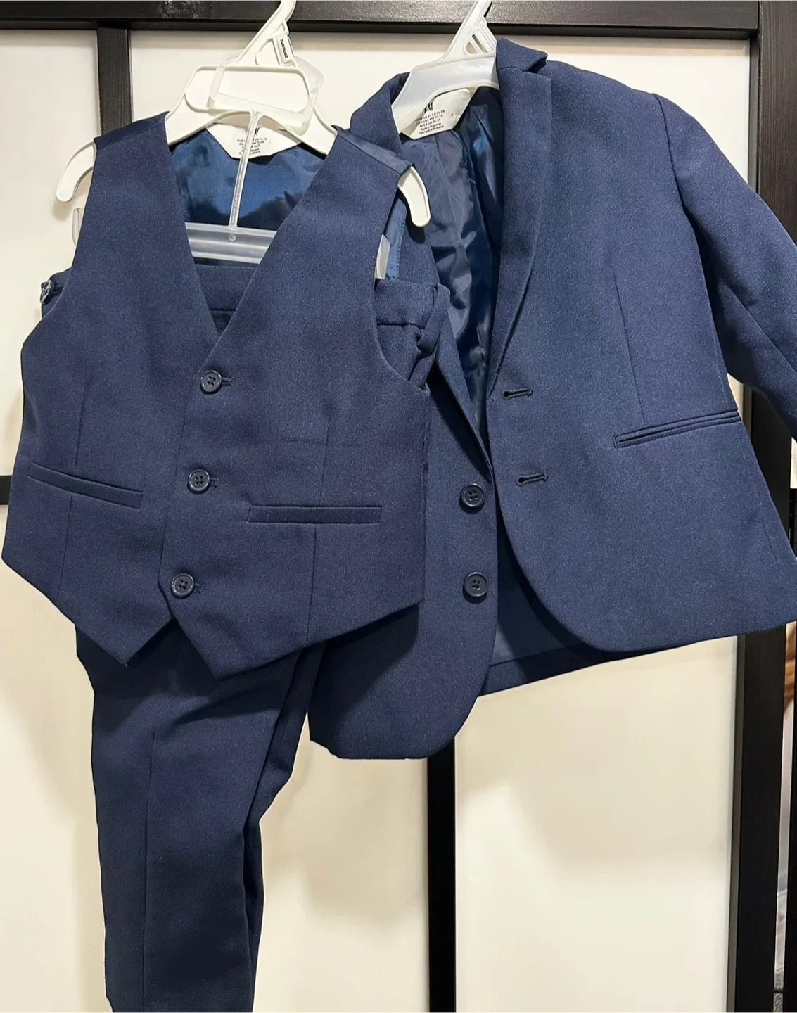 H&M Kids Navy Blue Suit - Size 2T image indicator(3)