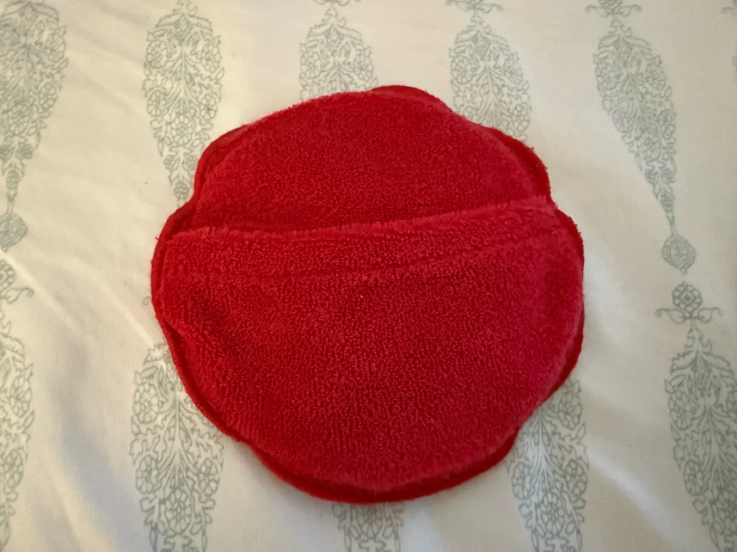 Rare No 1 De Chanel VIP Gift Red Camellia Heat Pack Collectable image indicator(2)