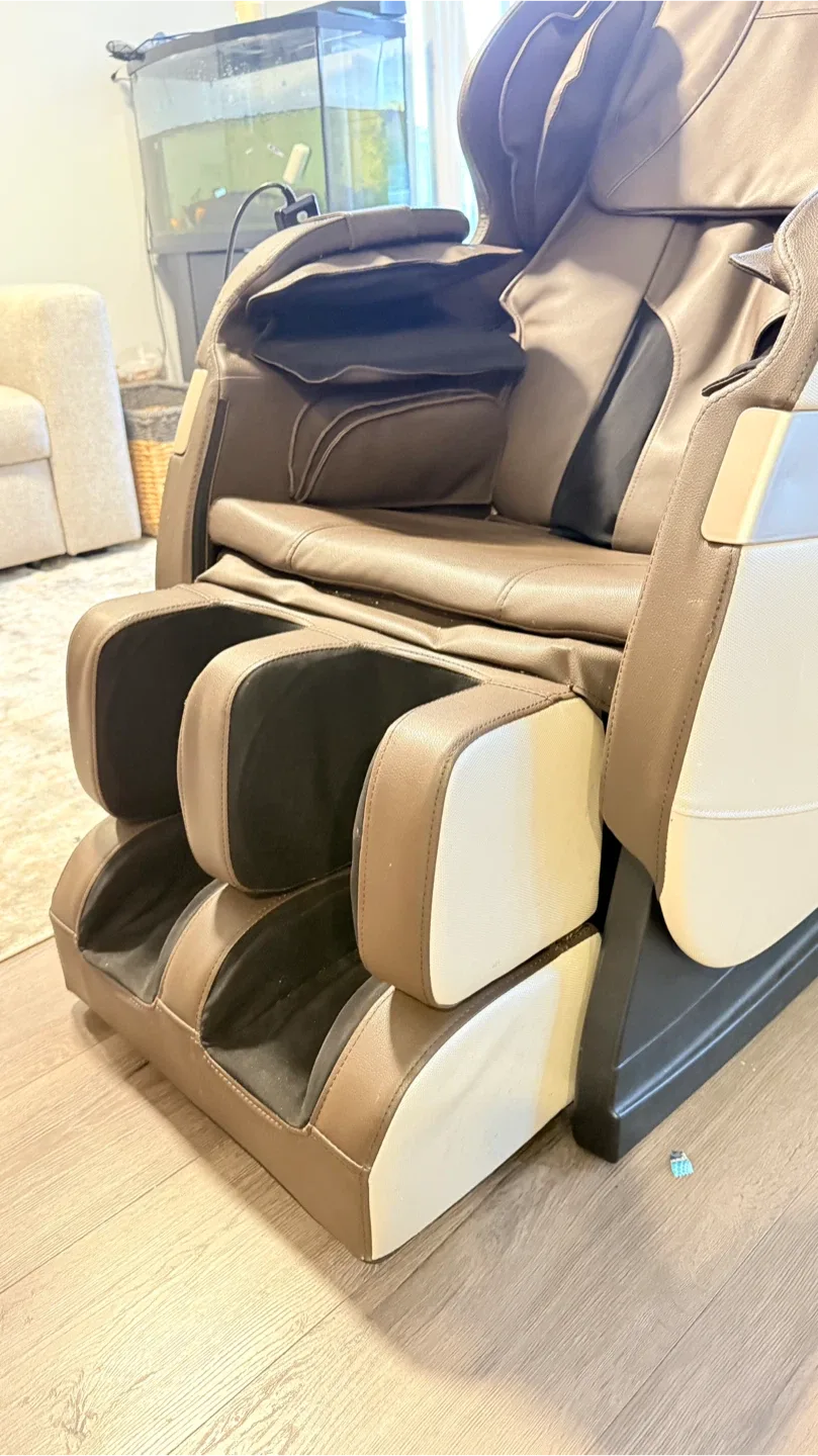 Real Relax Massage Chair - Brown image indicator(2)