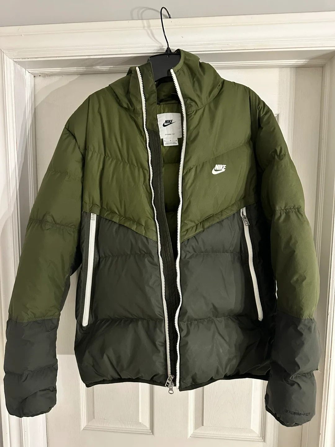 Nike Storm-FIT Puffer Jacket, Size M thumbnail