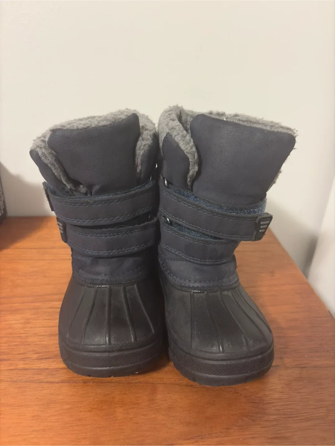 Size 8 Kids Winter Boots - Navy Blue image indicator(2)