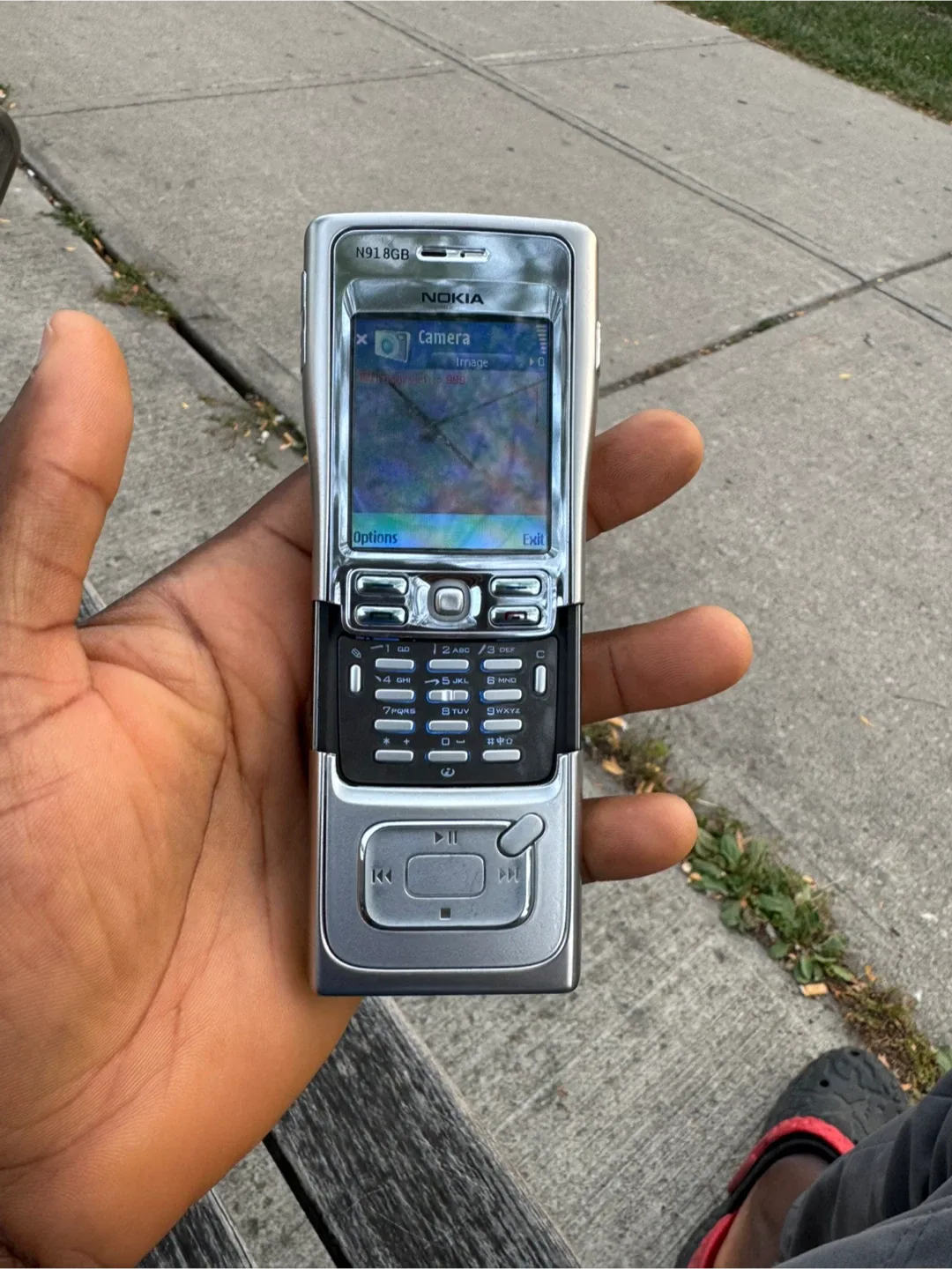 Nokia N91 8GB Cell Phone thumbnail