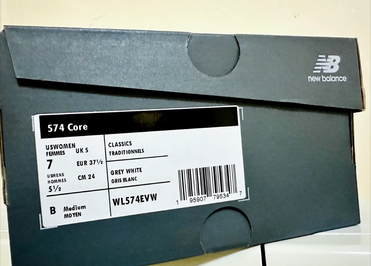 New Balance 574_woman 7 size image indicator(4)