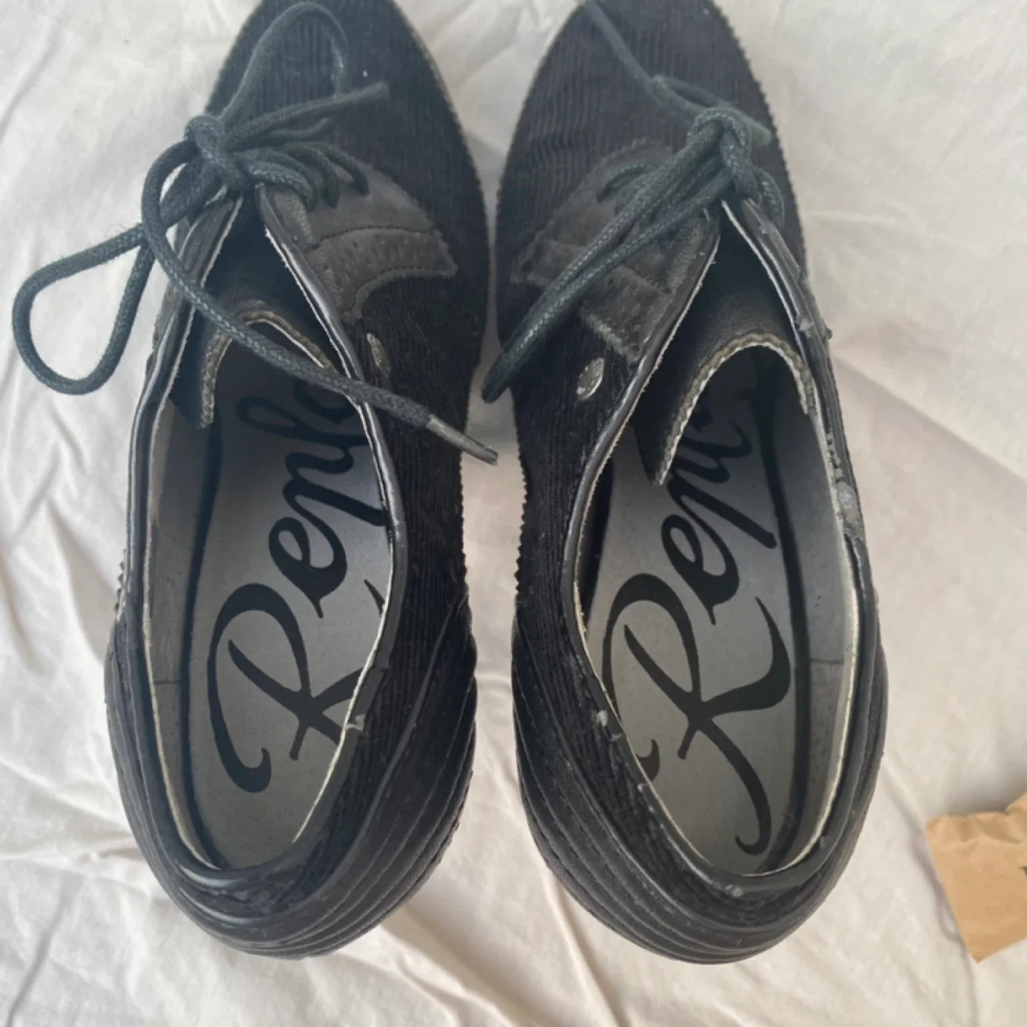 Lace up front Oxford Black pumps image indicator(6)