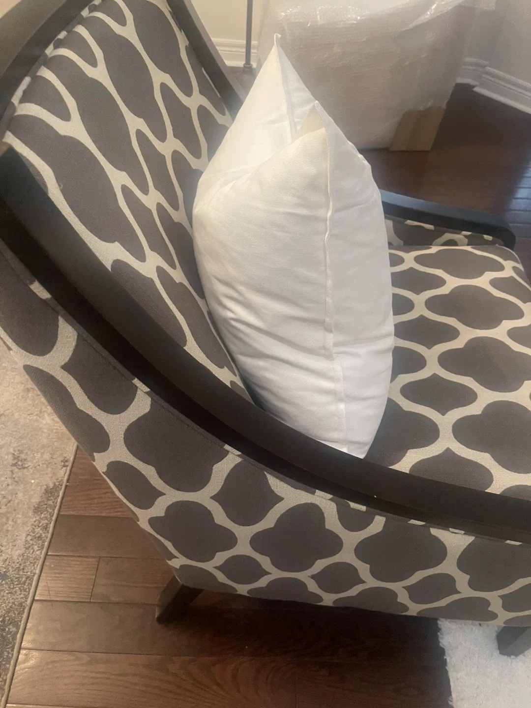 2- Patterned Accent Chair image indicator(3)
