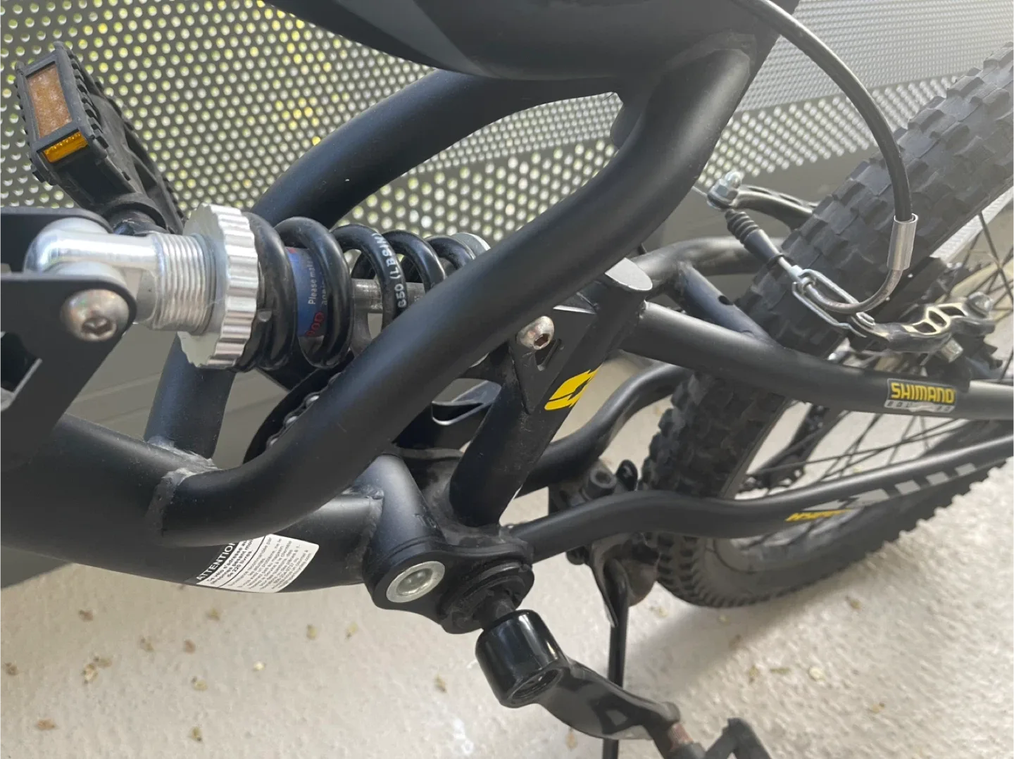 20” Hyper Bear Mountain Bike image indicator(3)