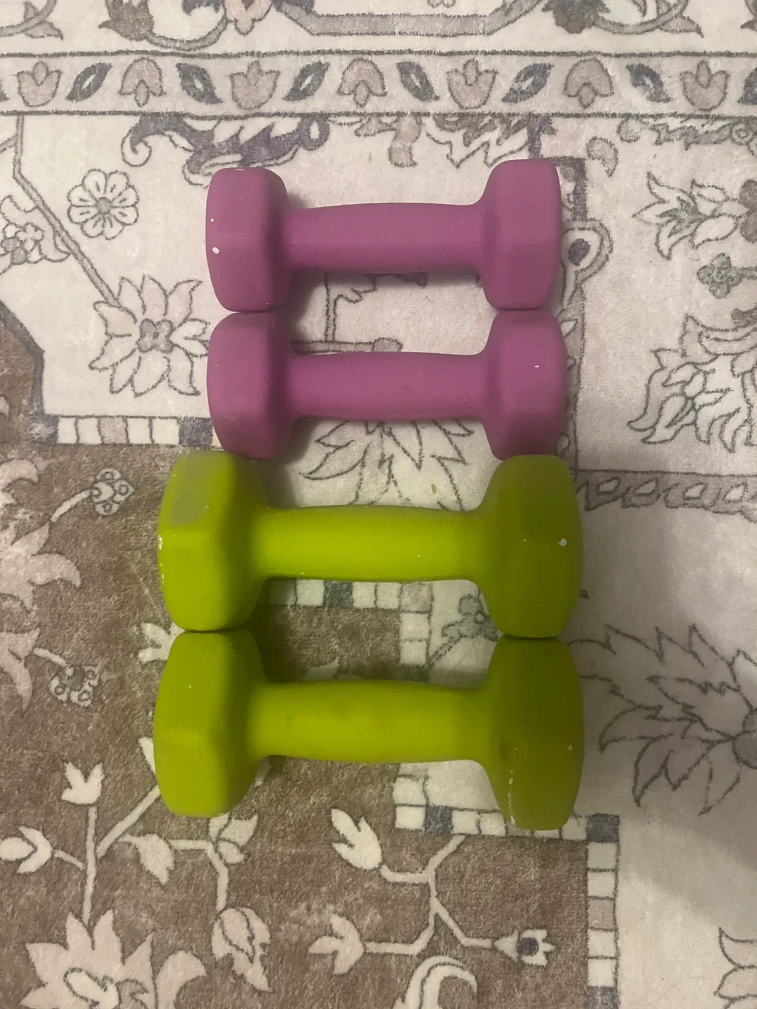 3lb & 5lb Dumbbell Set image indicator(2)