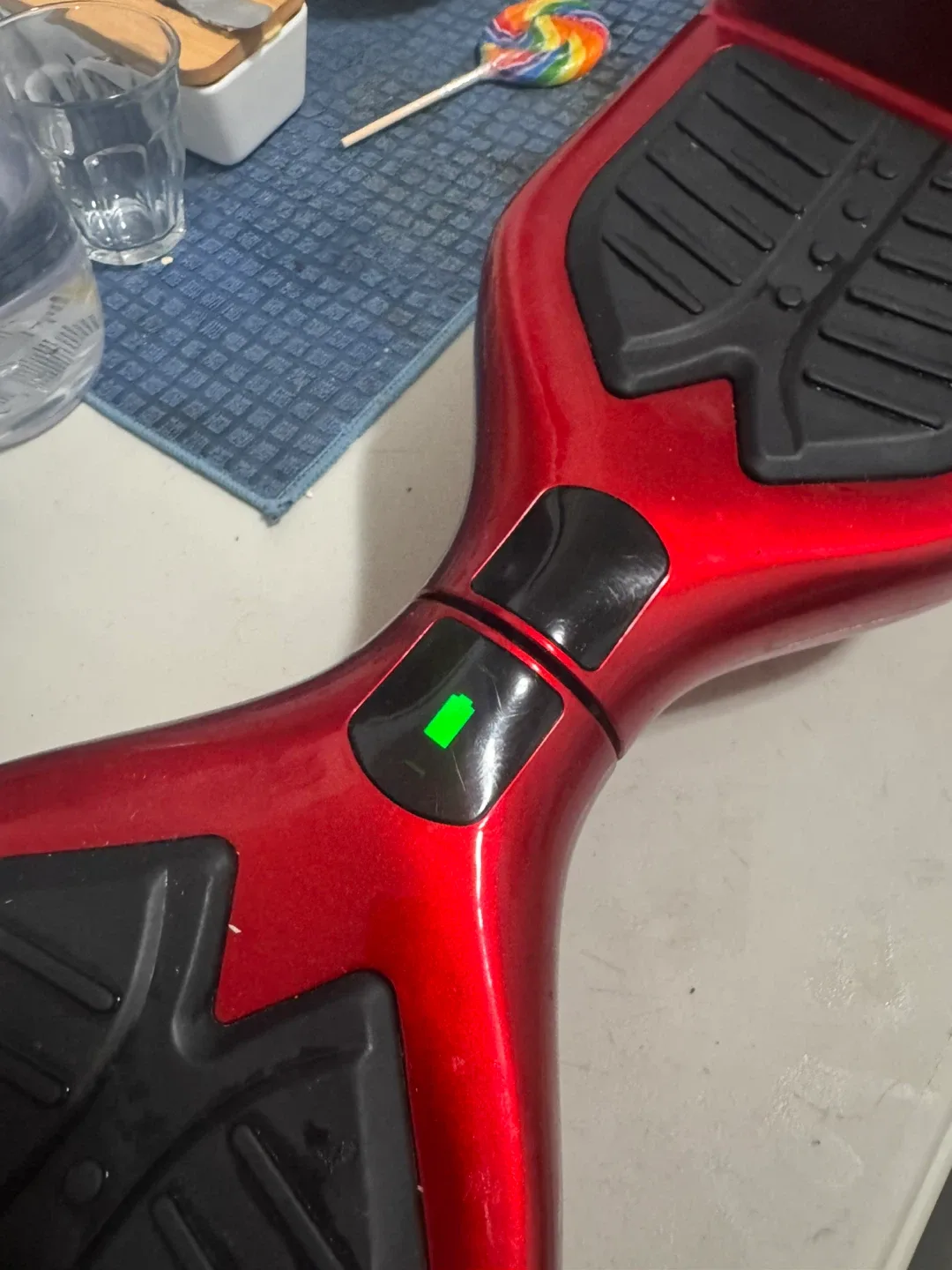 Red Hoverboard with Charger image indicator(3)