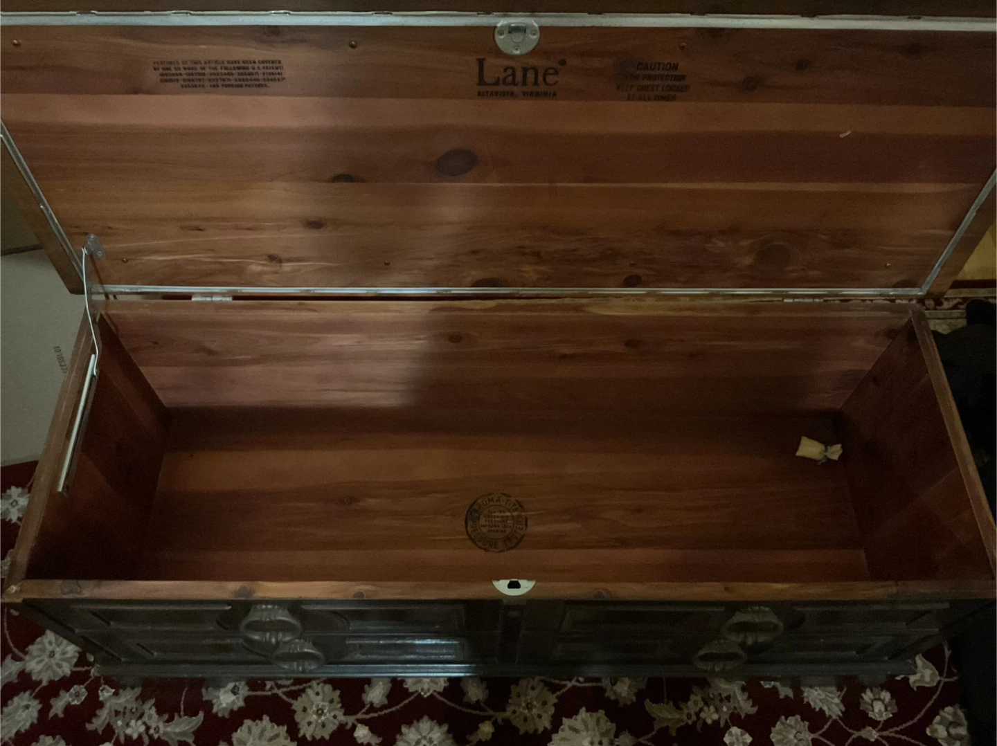 Lane Cedar Chest with Floral Cushion Top - photo 3