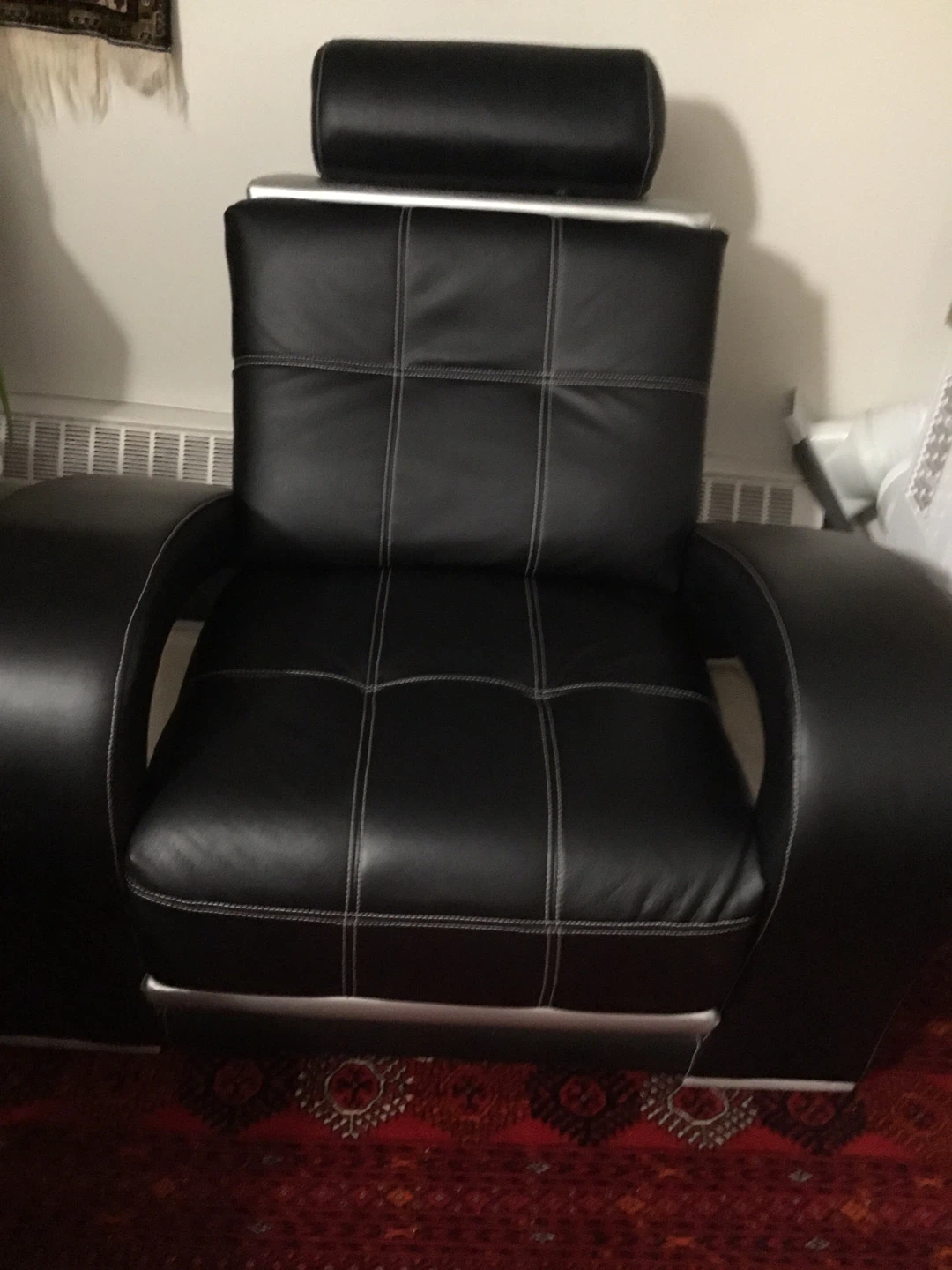 3pice Black Leather Sofa and Chair Set