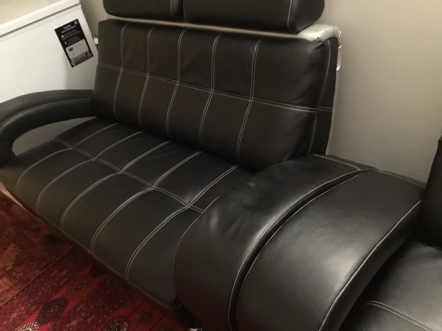 3pice Black Leather Sofa and Chair Set image indicator(3)