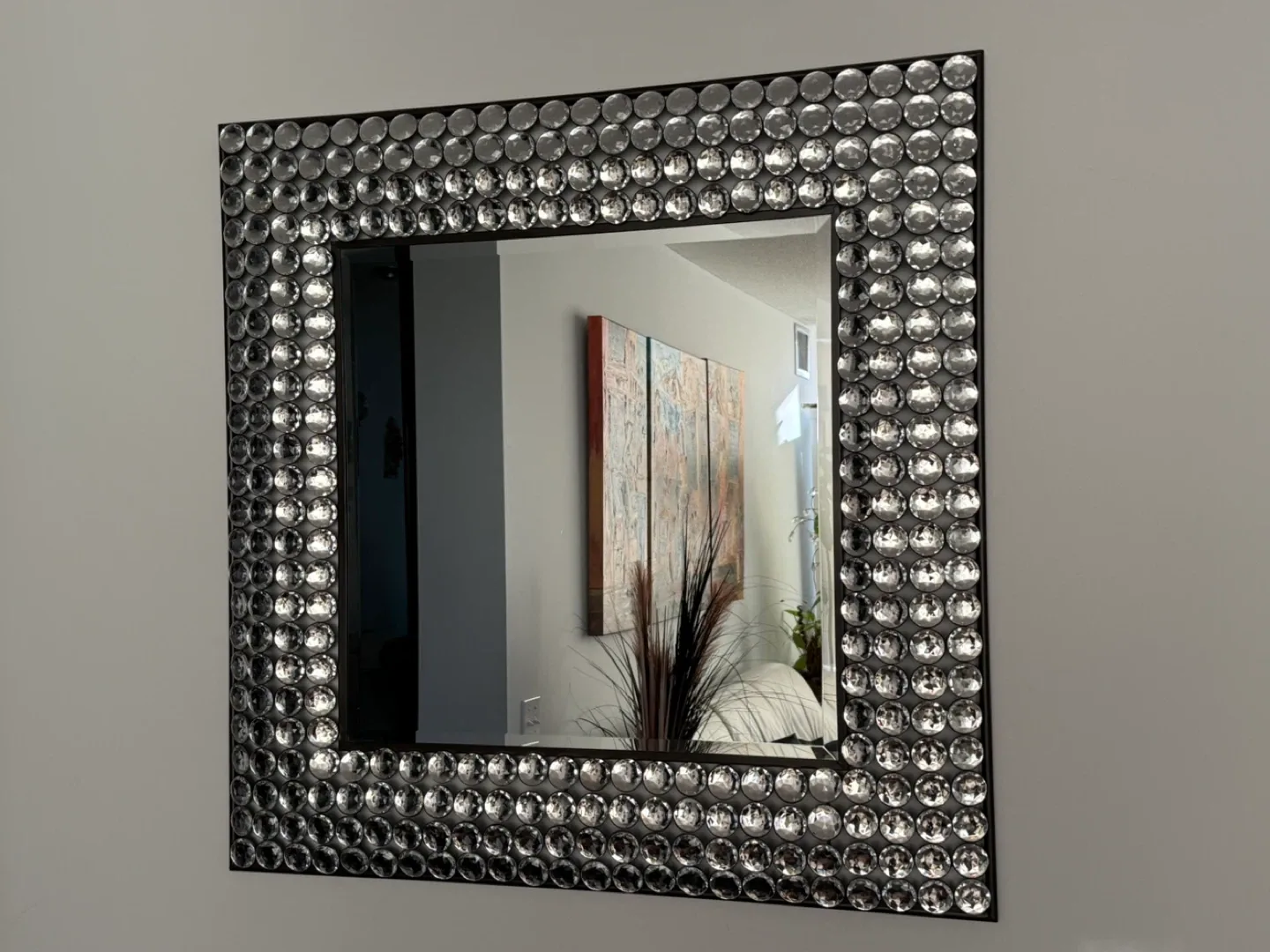 Square Beaded Wall Mirror image indicator(2)