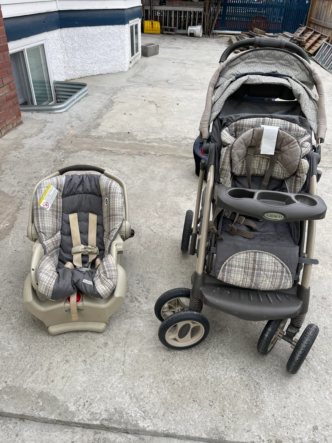 Graco Stroller and Car Seat Combo