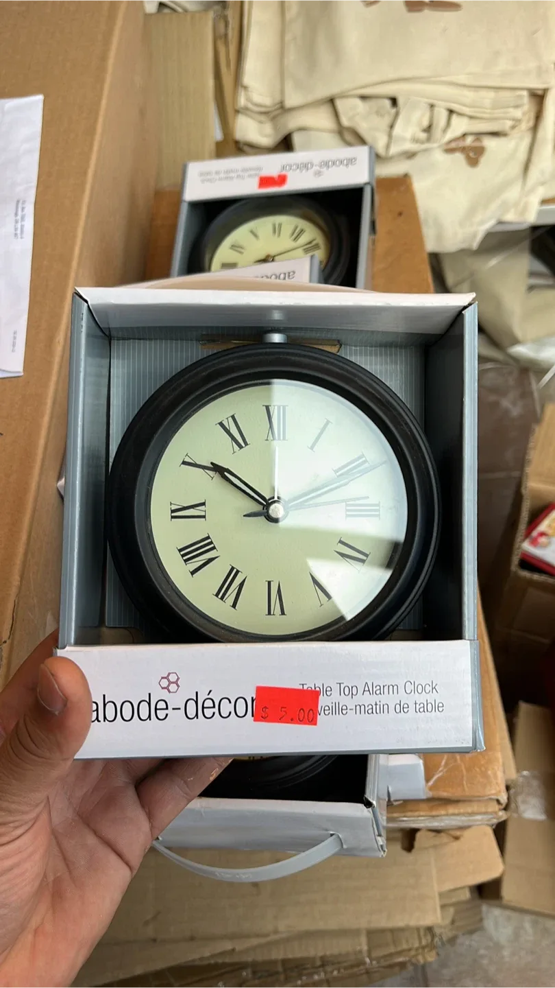 Abode-Décor Table Top Alarm Clock - New! thumbnail