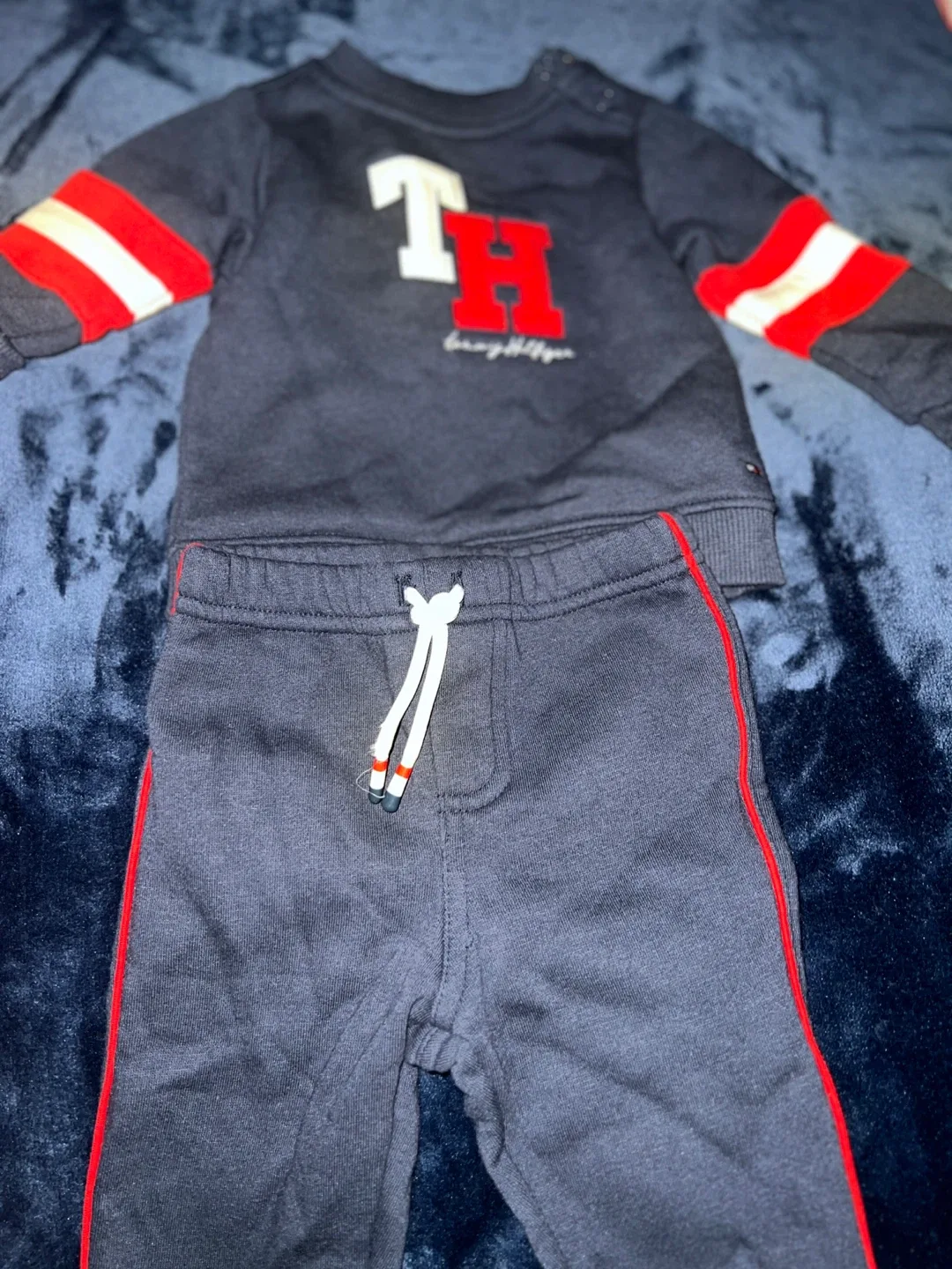 Tommy Hilfiger & Ralph Lauren Baby Clothes image indicator(4)