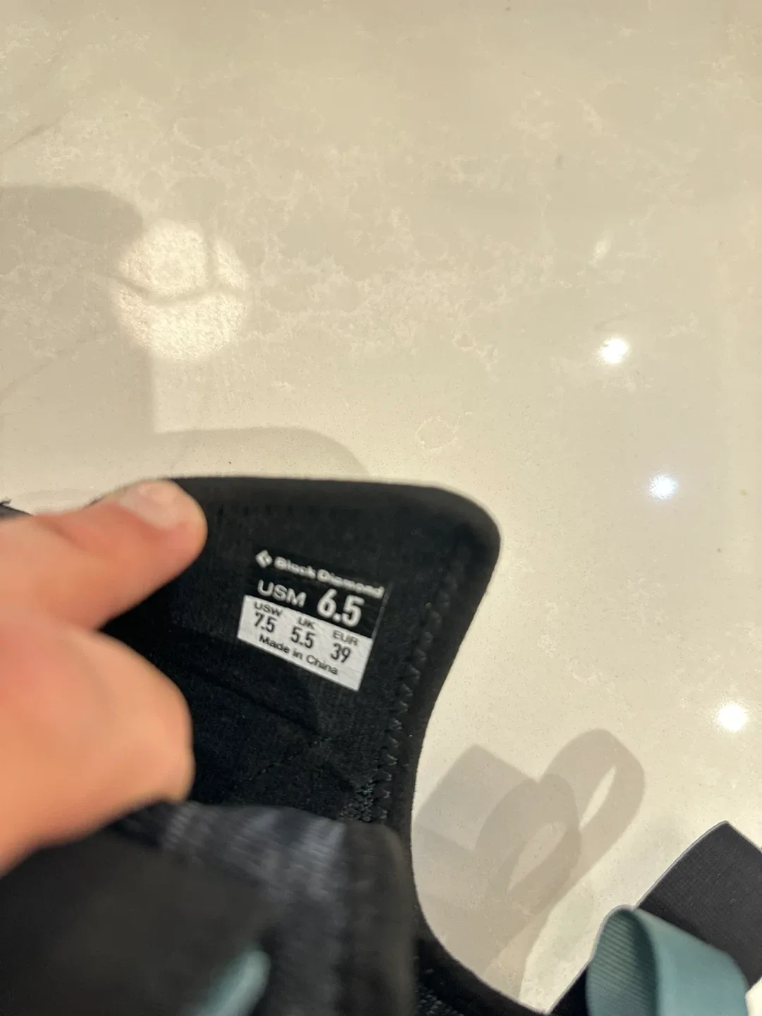 Black Diamond Climbing Shoes - US Women's 6.5 image indicator(4)