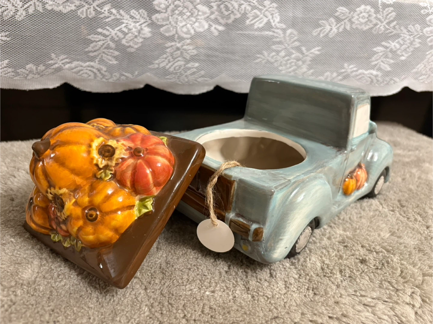 Pumpkin Truck Fall Decor - photo 2