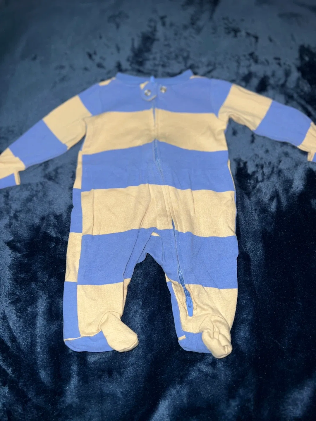 Baby Clothes Bundle: Tommy Hilfiger, Cat & Jack image indicator(3)