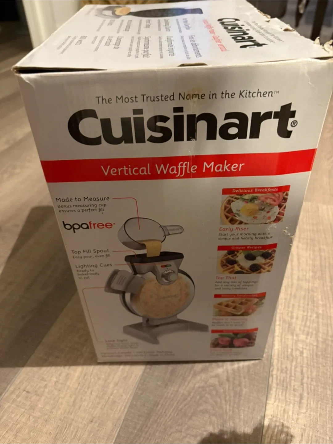 Cuisinart Vertical Waffle Maker WAF-V100C image indicator(2)