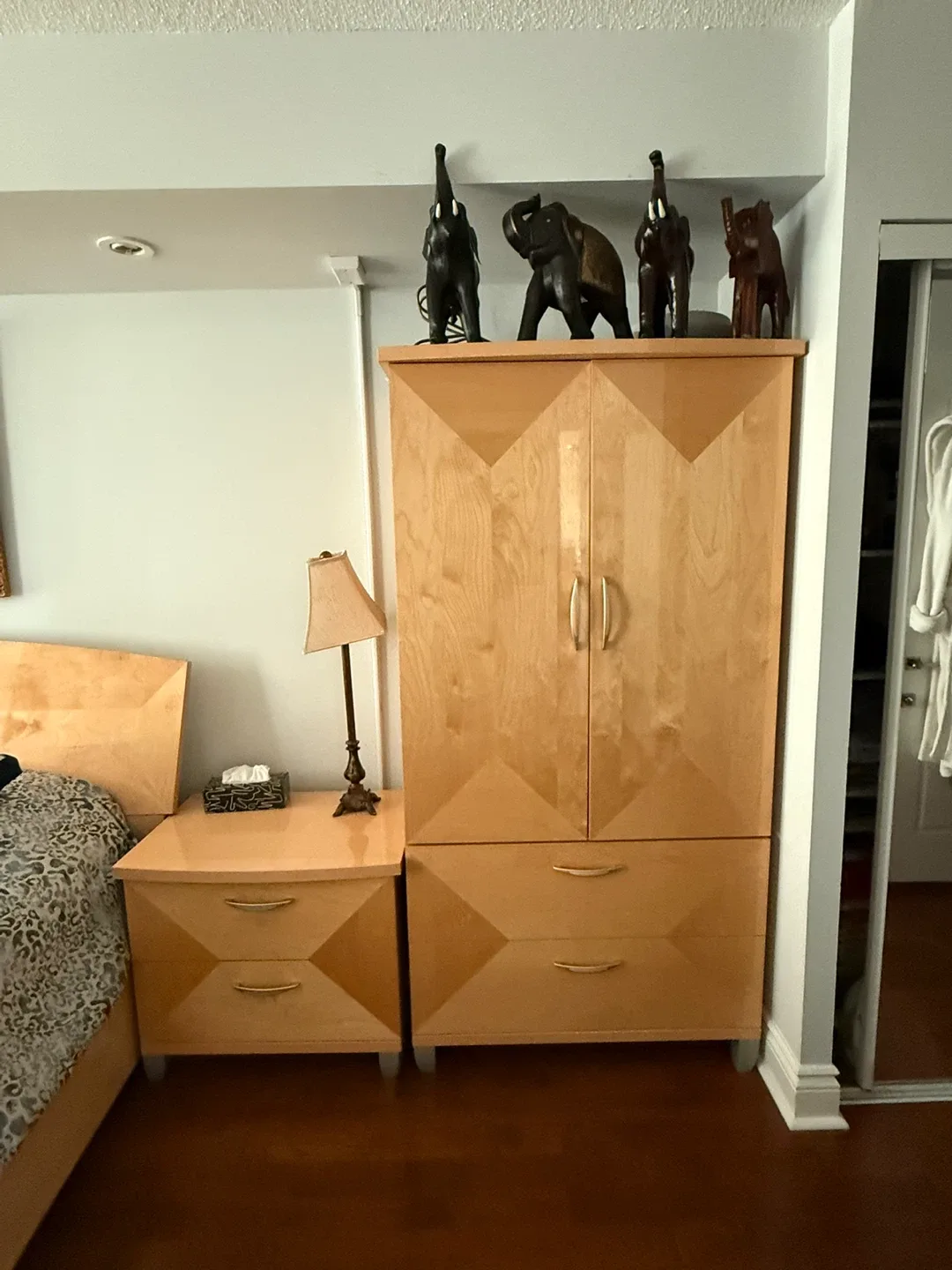 Bedroom Set - Bed, Wardrobe, Dresser, Nightstands image indicator(3)