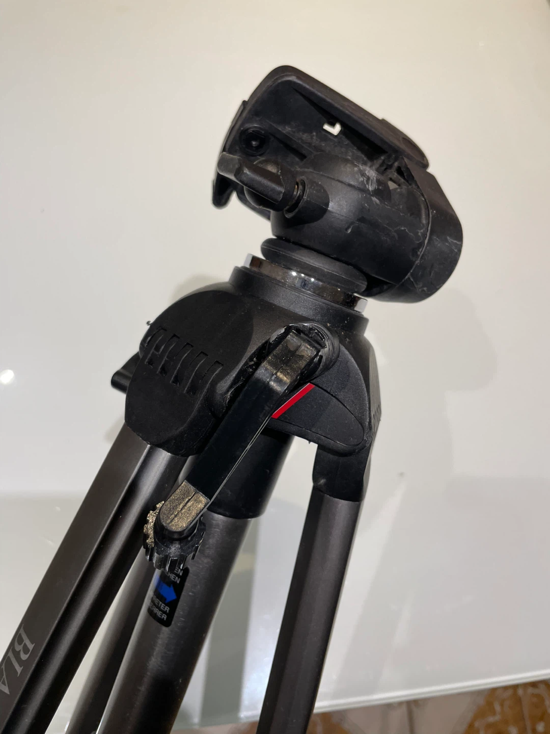 Blacks BV 288 Tripod - photo 2