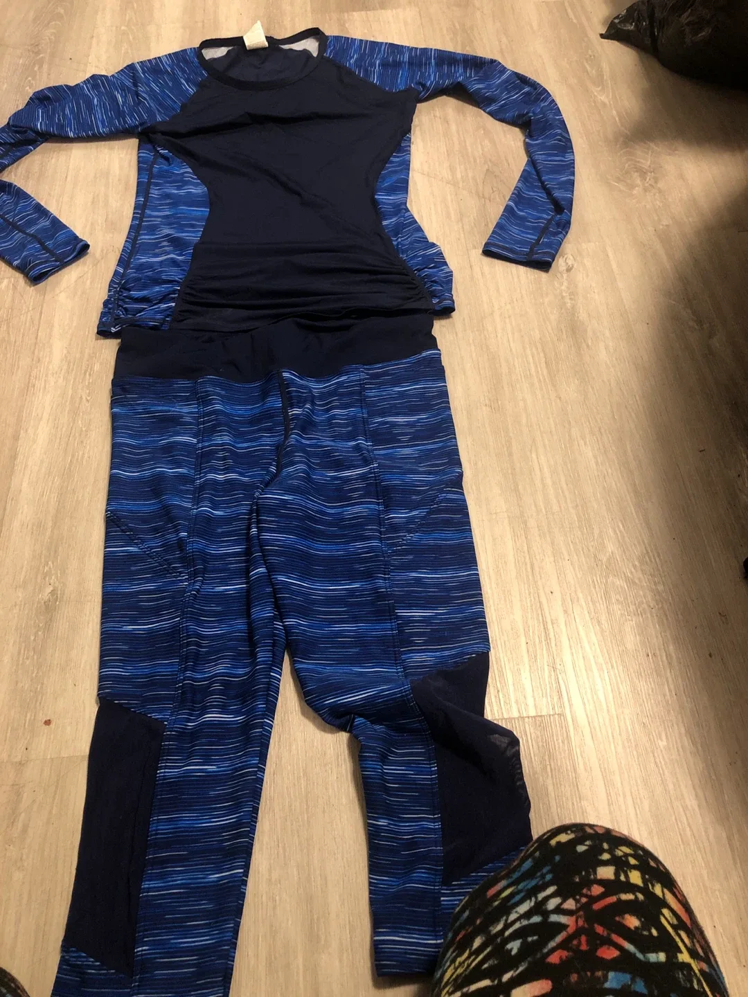 TYR L (10/12) Blue Athletic Set thumbnail