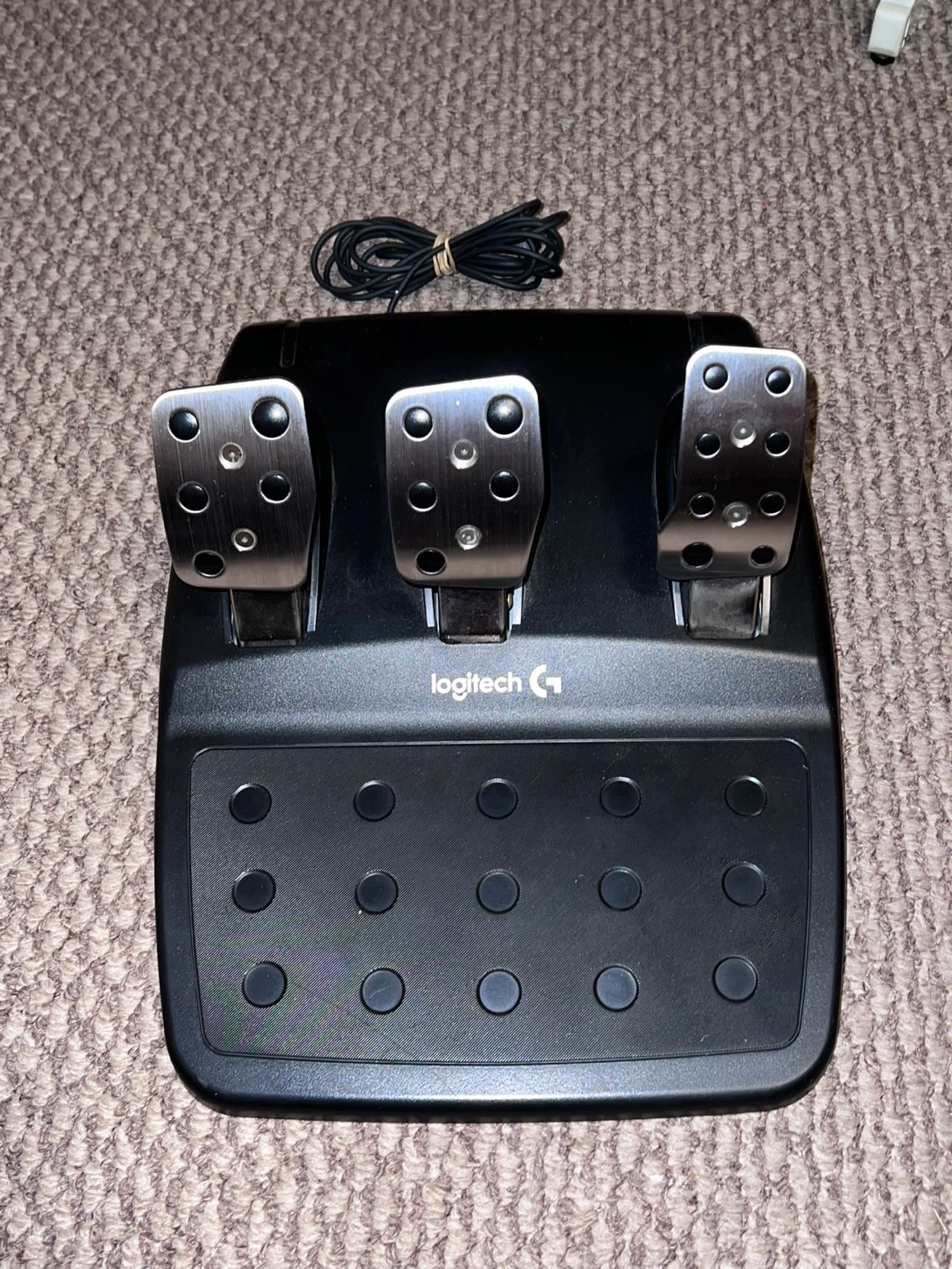 Logitech G920 Racing Wheel & Pedals for Xbox and pc - photo 3