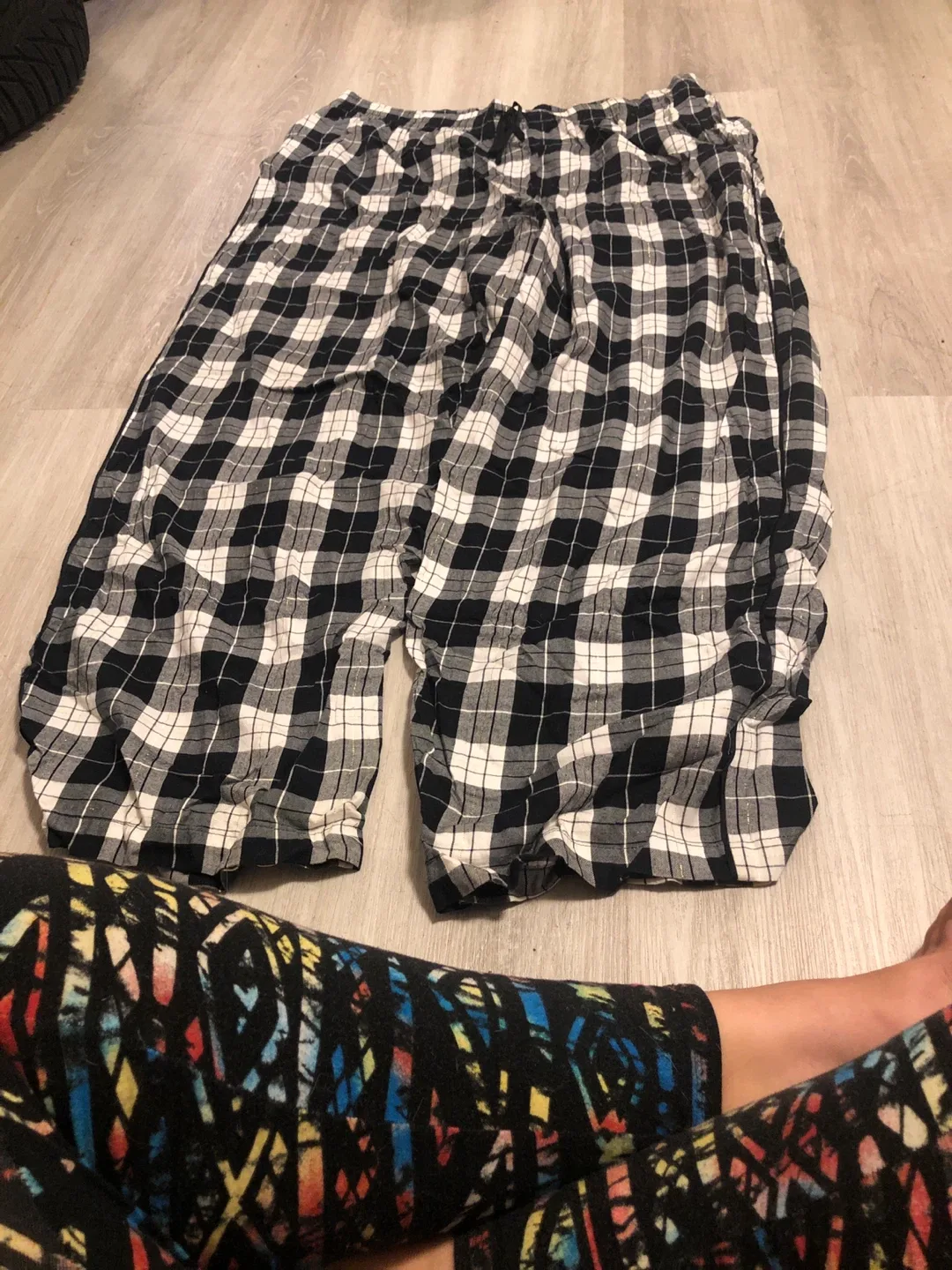 Victoria's Secret Plaid Pajama Pants XL/XXL image indicator(2)