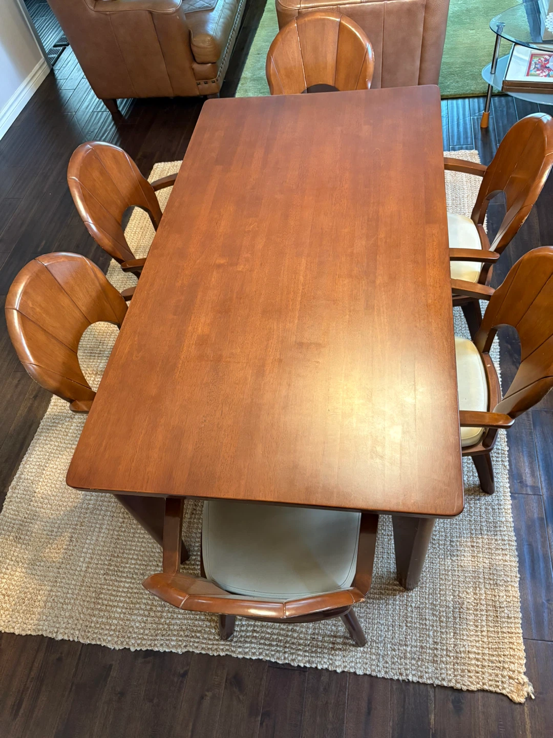 Wooden Dining Table +6 swivel Chairs - Set of 6