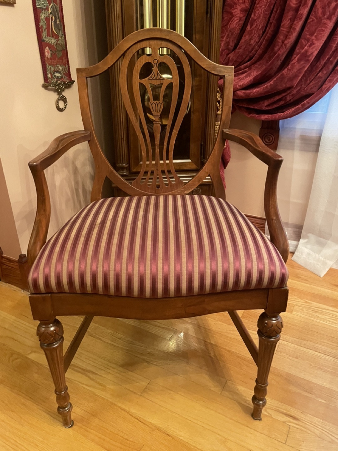 Antique Dining Table and Chairs - Set of 6 - photo 2