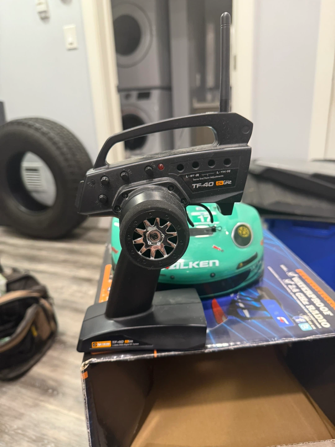HPI Falken Porsche 911 GT3 RSR R/C - photo 5