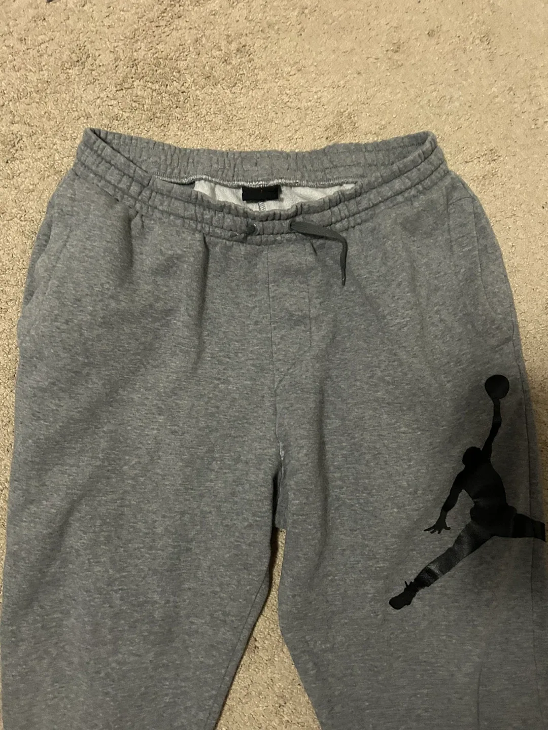 Jordan Grey Sweatpants image indicator(2)