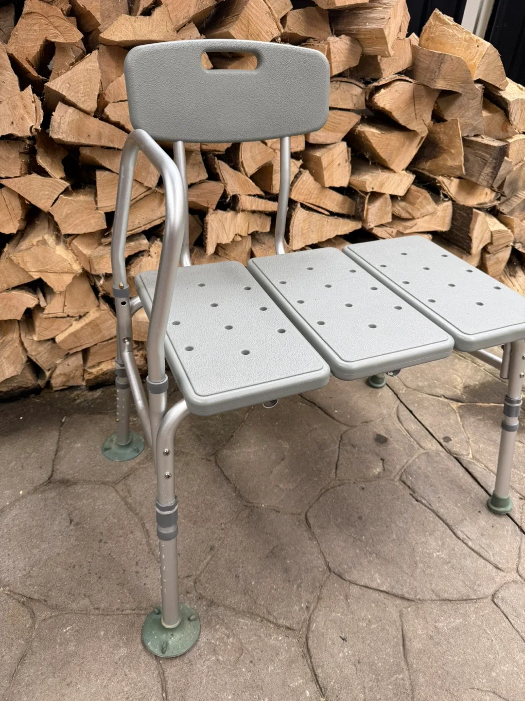 Drive medical transfer tub bench image indicator(2)