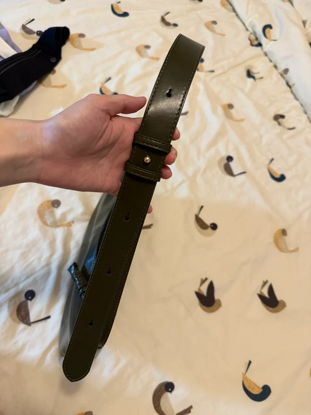 Olive Green Shoulder Bag image indicator(5)