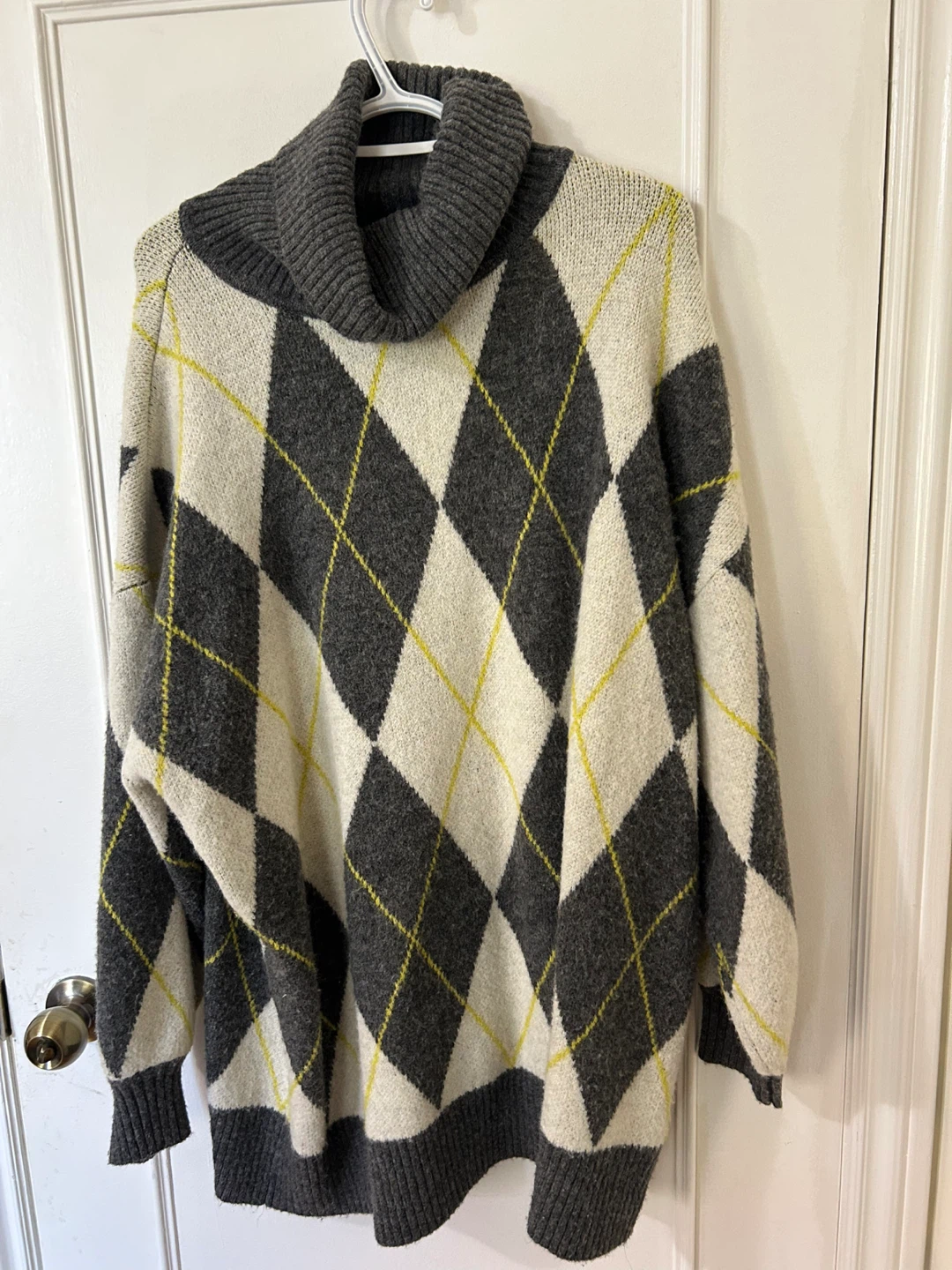 Pringle of Scotland x H&M Argyle Sweater - Size XL