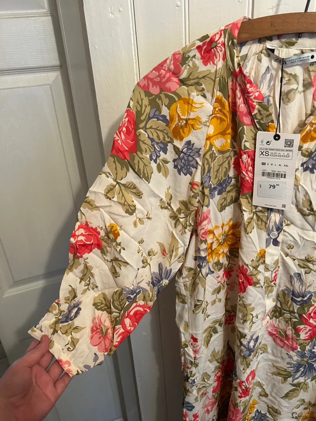 Zara Floral Print Dress - Size XS image indicator(2)