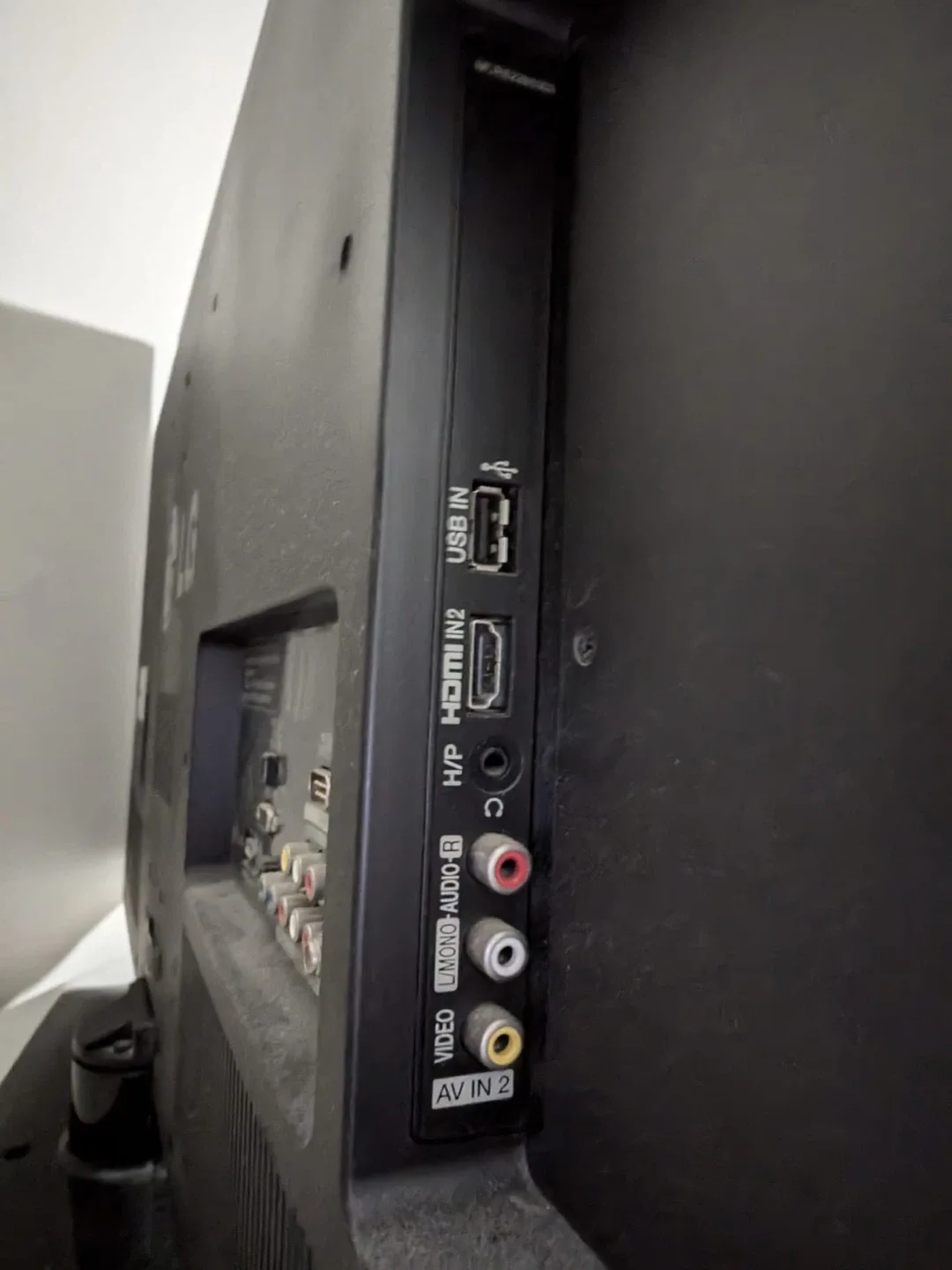 LG 37LD450 37" LCD TV image indicator(3)